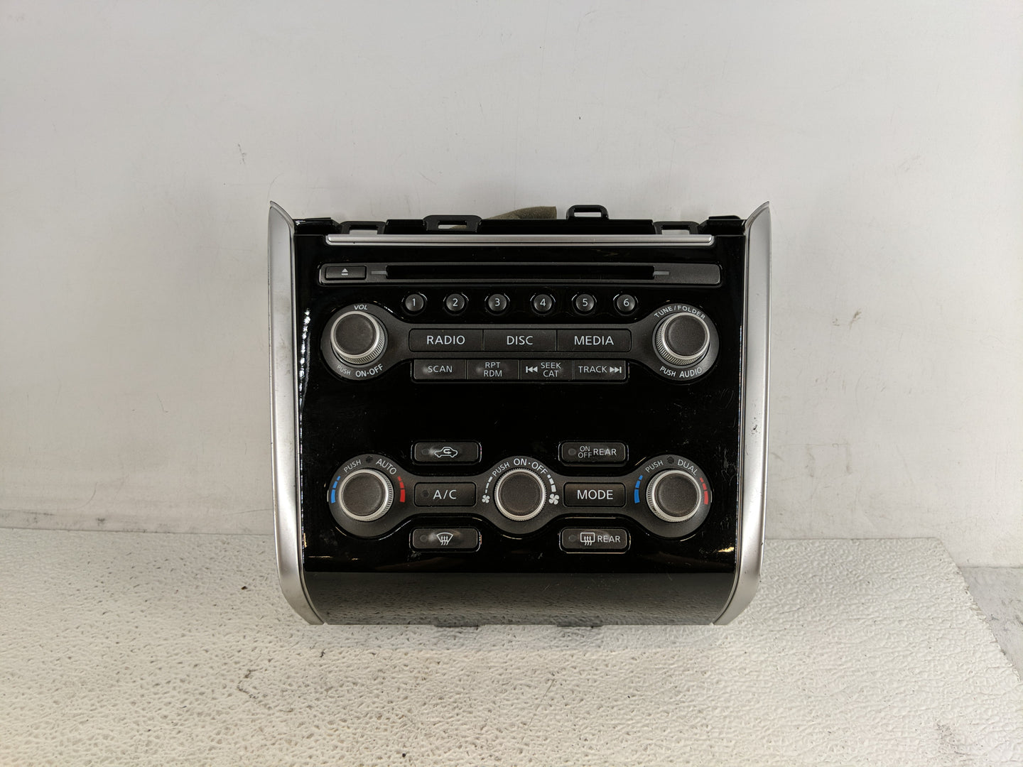 2013-2020 Nissan Pathfinder Climate Control Module Temperature AC/Heater Replacement Fits OEM Used Auto Parts - Oemusedautop