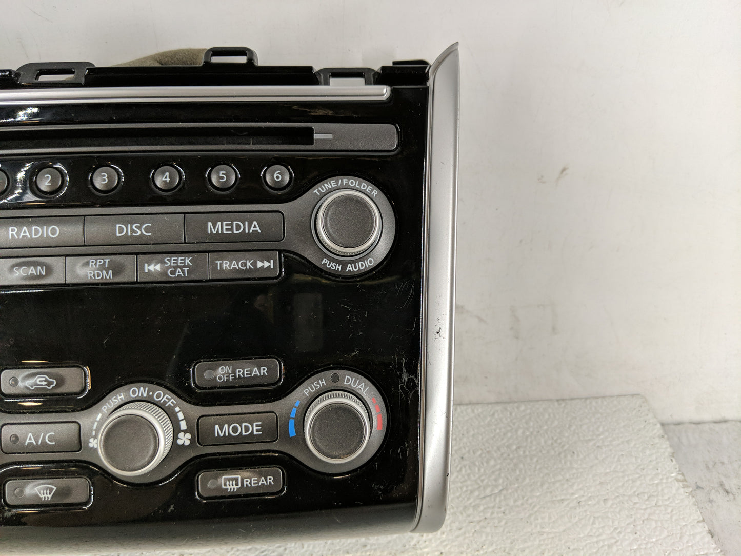 2013-2020 Nissan Pathfinder Climate Control Module Temperature AC/Heater Replacement Fits OEM Used Auto Parts - Oemusedautop