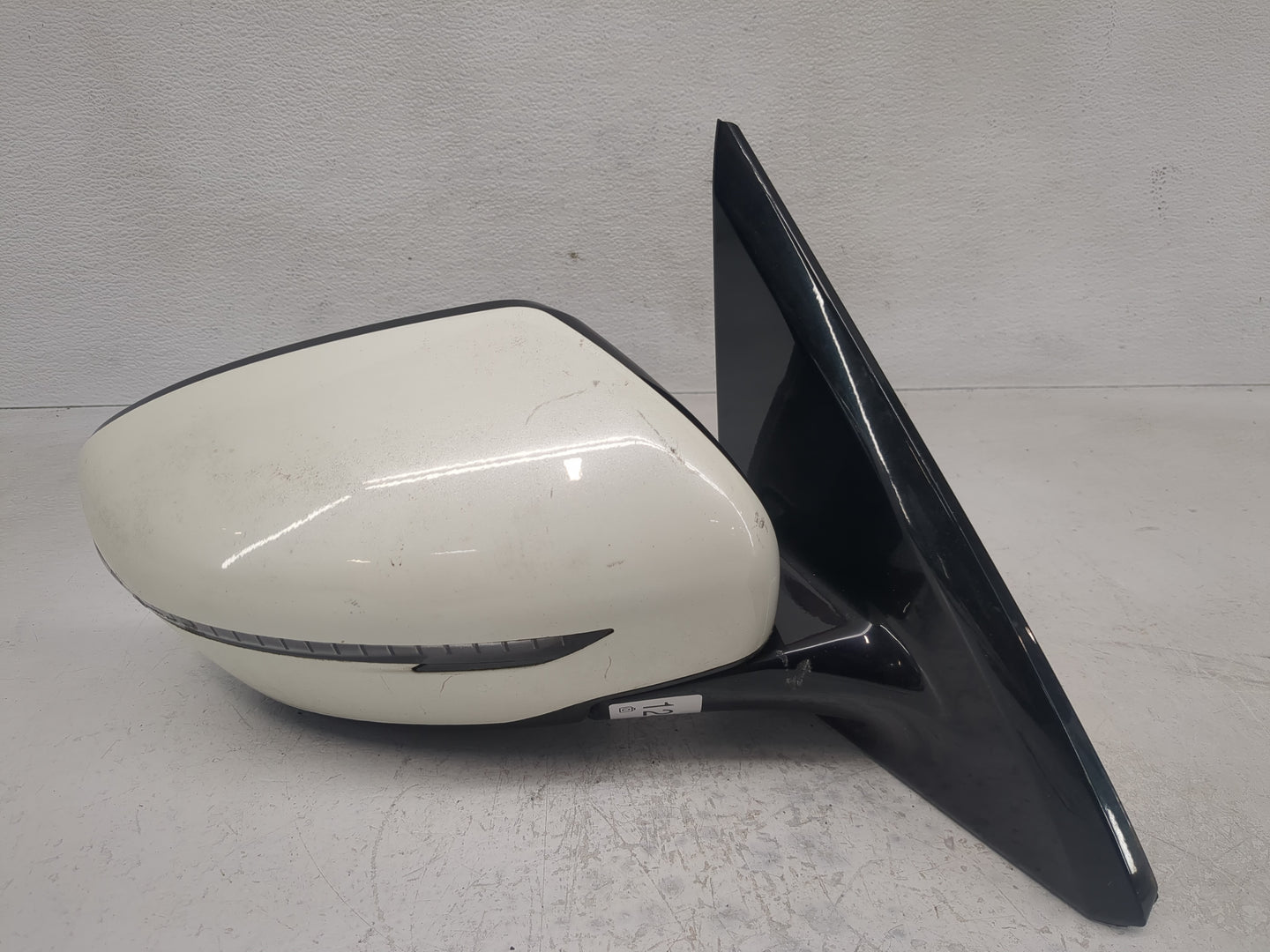 2018-2020 Nissan Pathfinder Side Mirror Replacement Passenger Right View Door Mirror Fits Fits 2018 2019 2020 OEM Used Auto 