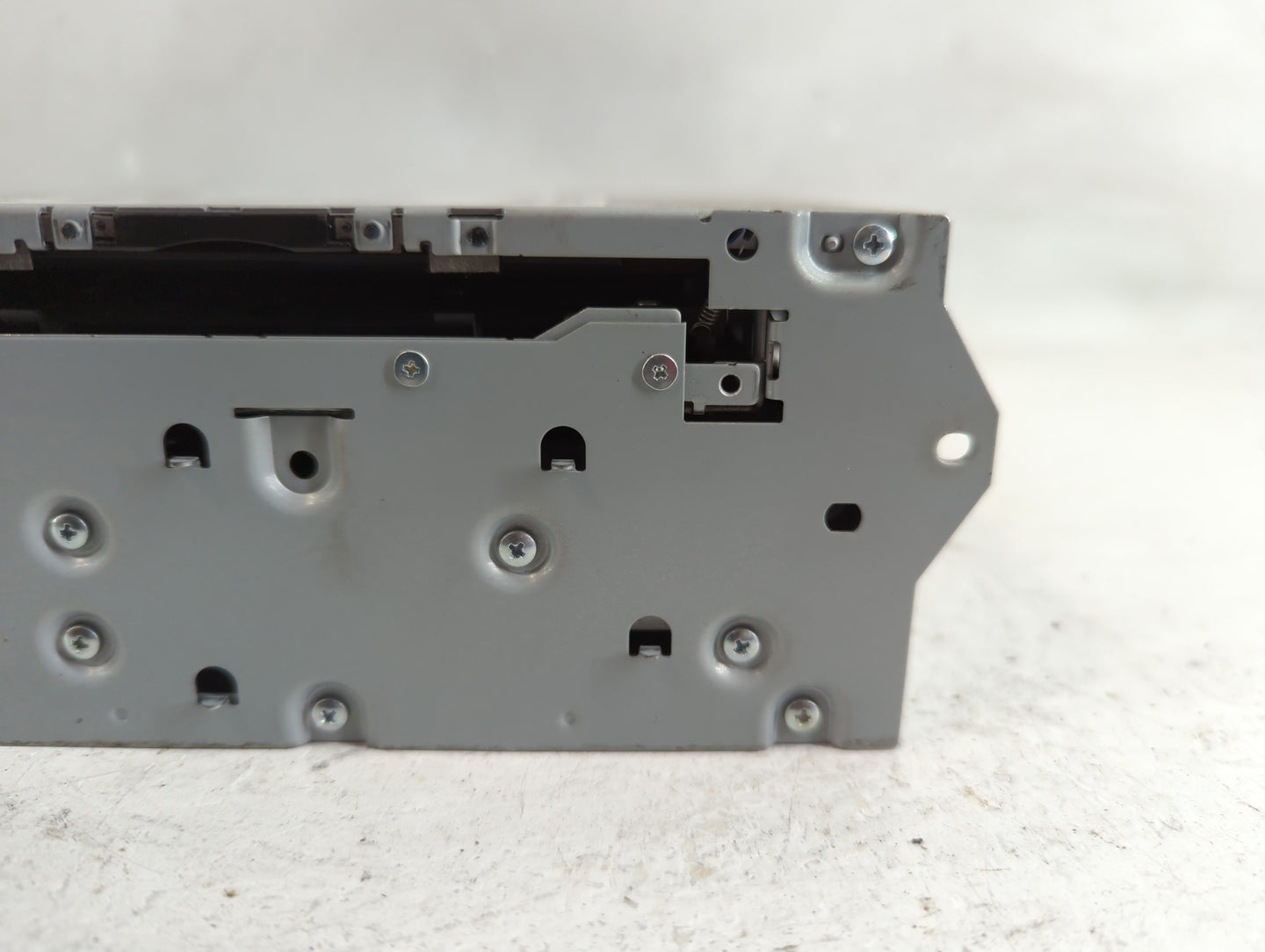 2017-2020 Nissan Pathfinder Radio AM FM Cd Player Receiver Replacement P/N:28330 9PB0A Fits Fits 2017 2018 2019 2020 OEM Use