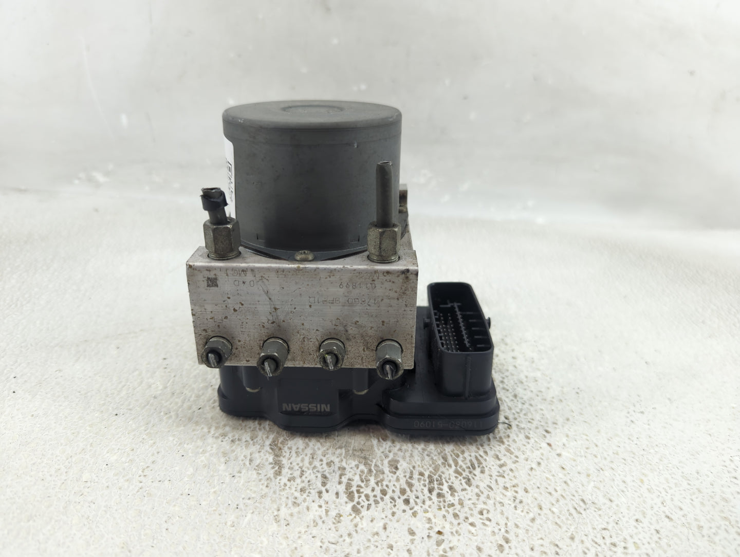 2018-2020 Nissan Pathfinder ABS Pump Control Module Replacement P/N:16030-51090 Fits Fits 2018 2019 2020 OEM Used Auto Parts