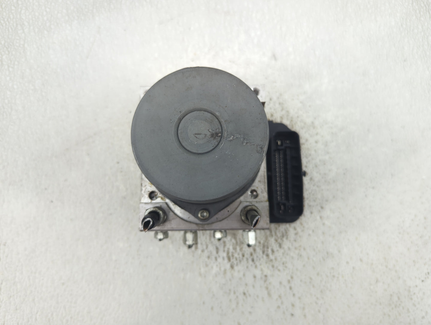 2018-2020 Nissan Pathfinder ABS Pump Control Module Replacement P/N:16030-51090 Fits Fits 2018 2019 2020 OEM Used Auto Parts