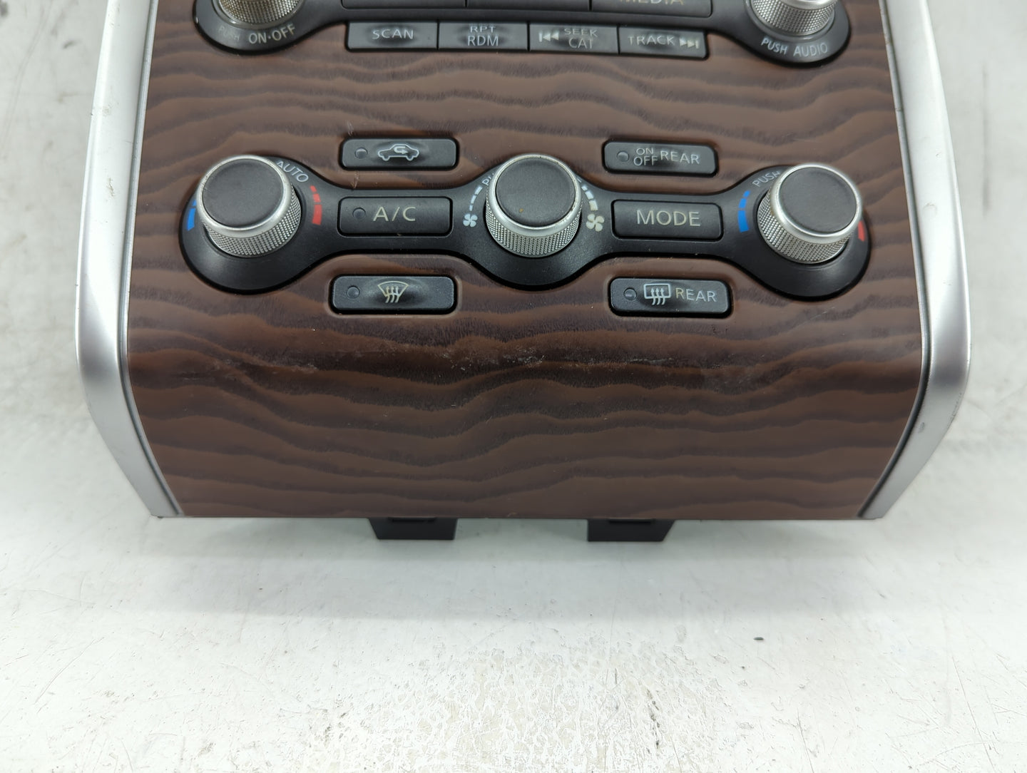 2018-2020 Nissan Pathfinder Radio AM FM Cd Player Receiver Replacement P/N:68260 9PM1E 9PJ3E Fits Fits 2018 2019 2020 OEM Us