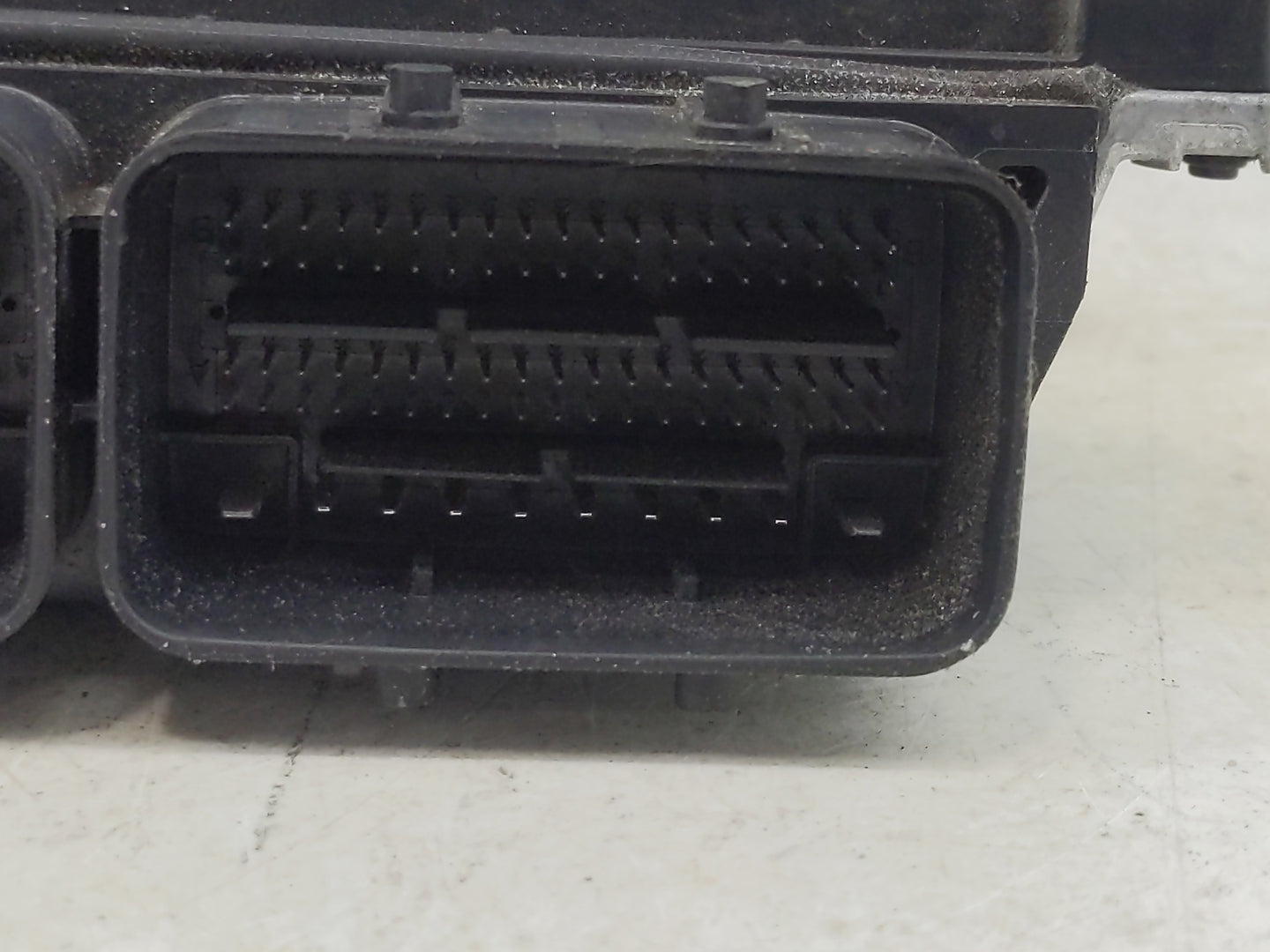 2018-2019 Nissan Pathfinder PCM Engine Control Computer ECU ECM PCU OEM P/N:NEC038-087 Fits Fits 2018 2019 2020 OEM Used Aut