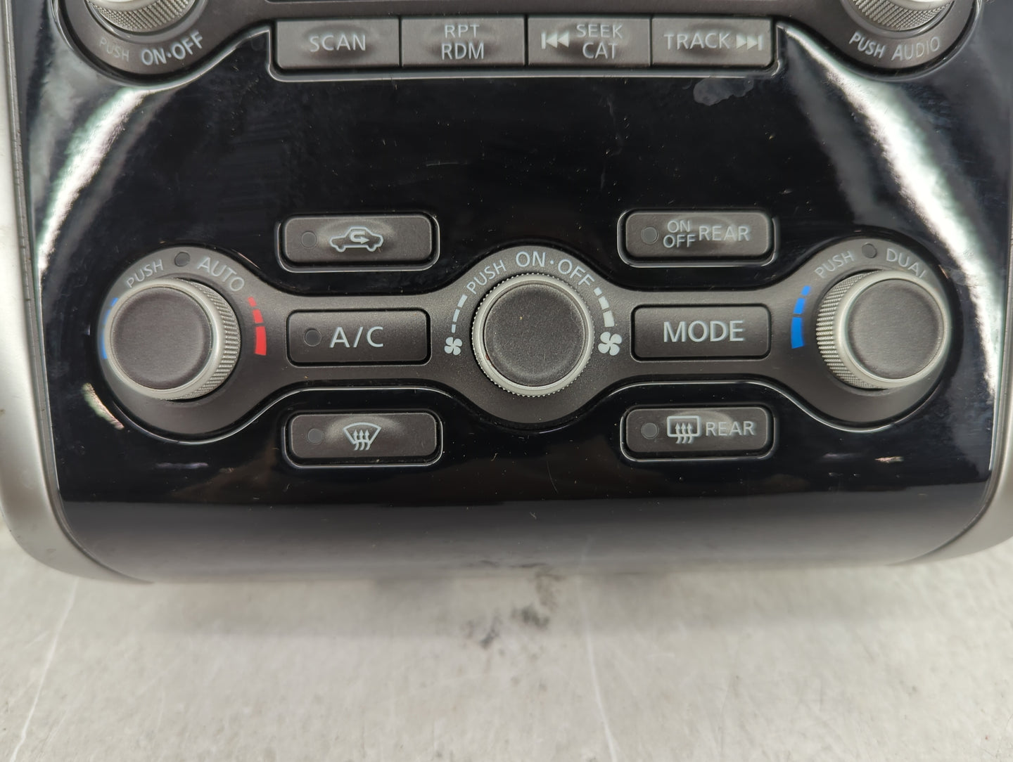 2017-2020 Nissan Pathfinder Radio Control Panel - Oemusedautoparts1.com