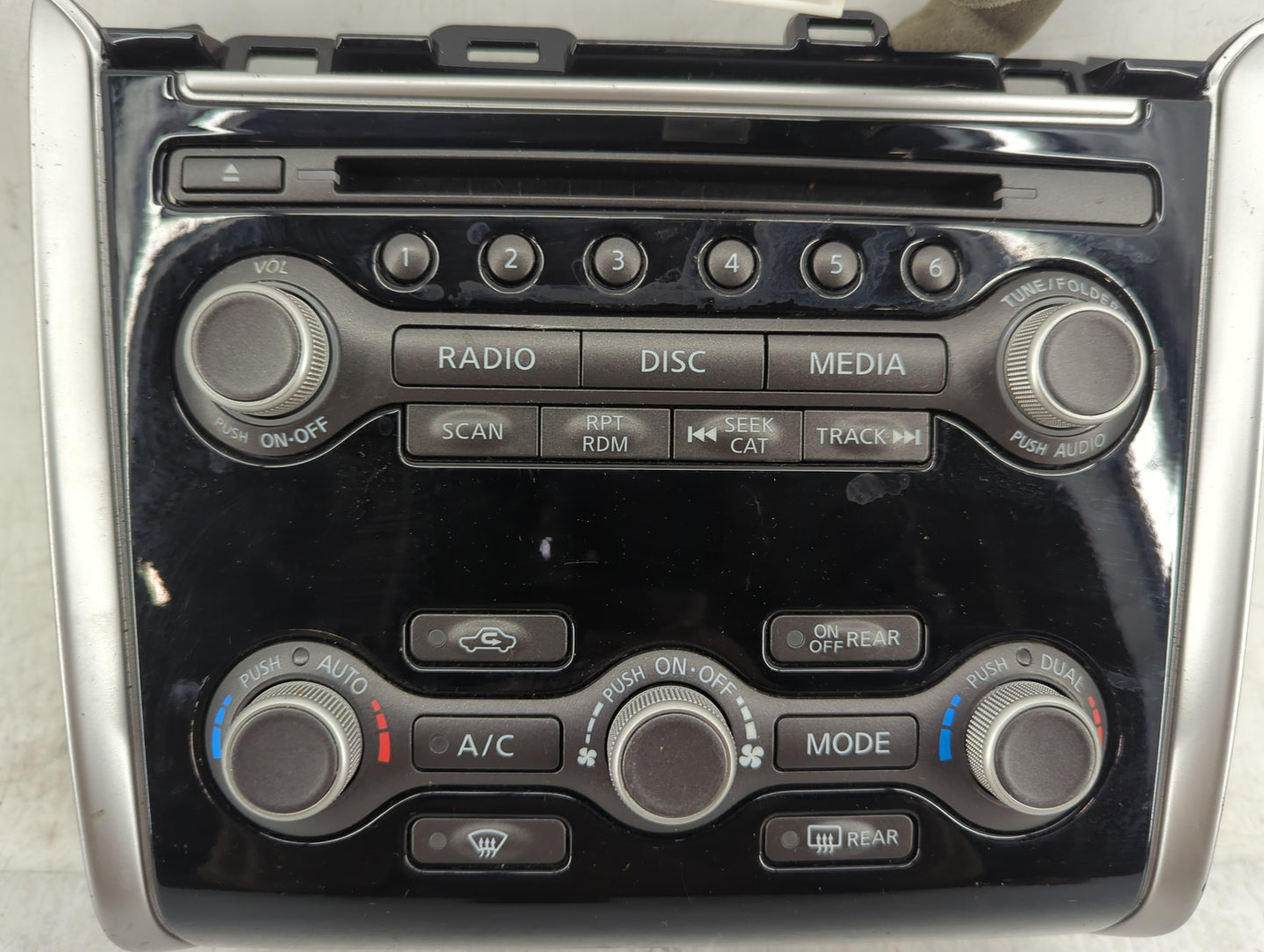 2017-2020 Nissan Pathfinder Radio Control Panel - Oemusedautoparts1.com
