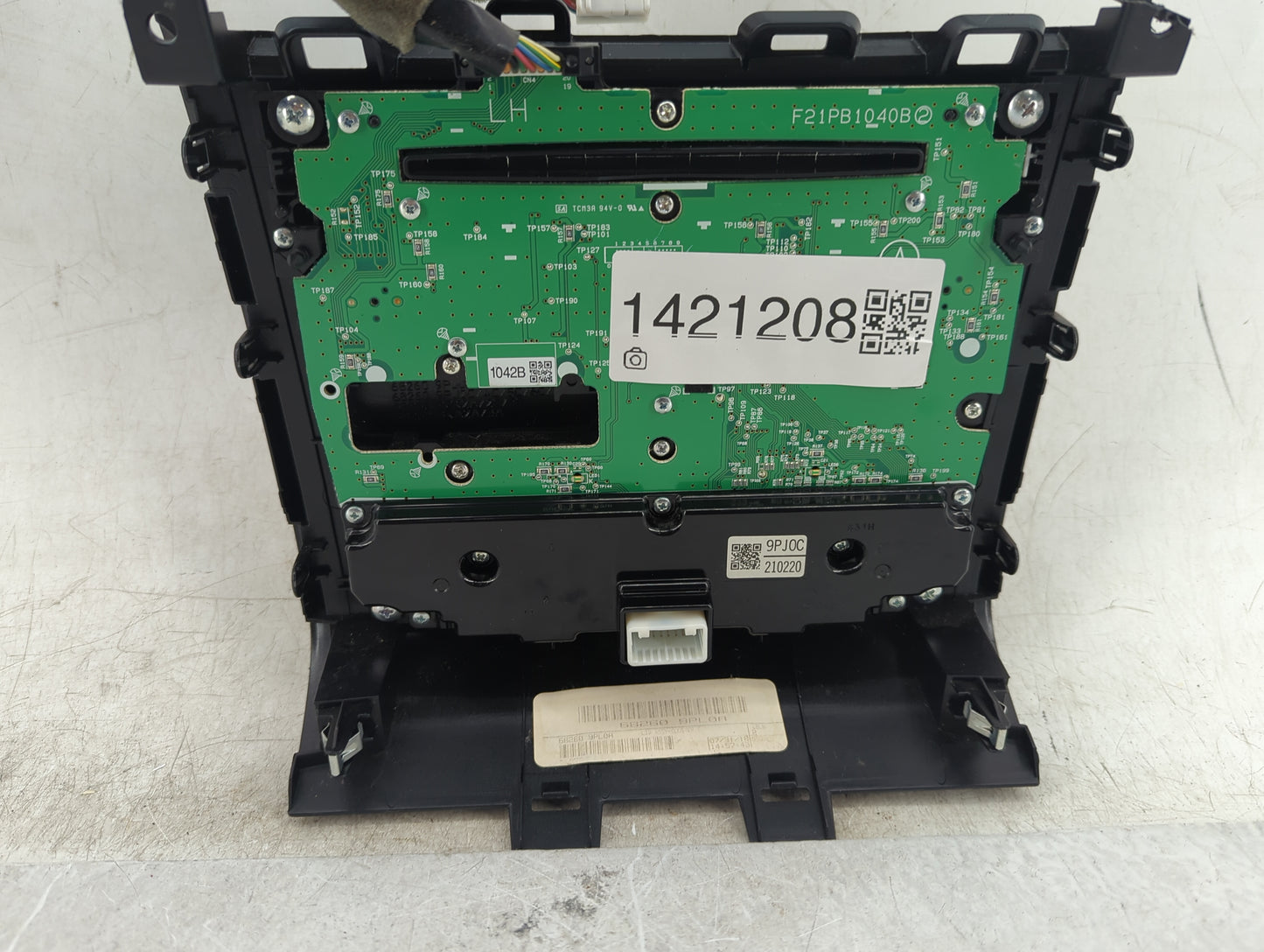 2017-2020 Nissan Pathfinder Radio Control Panel - Oemusedautoparts1.com