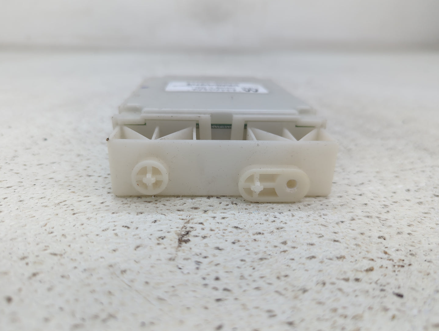 2018-2018 Nissan Pathfinder Temperature Control Module 27760-9pm0a - Oemusedautoparts1.com