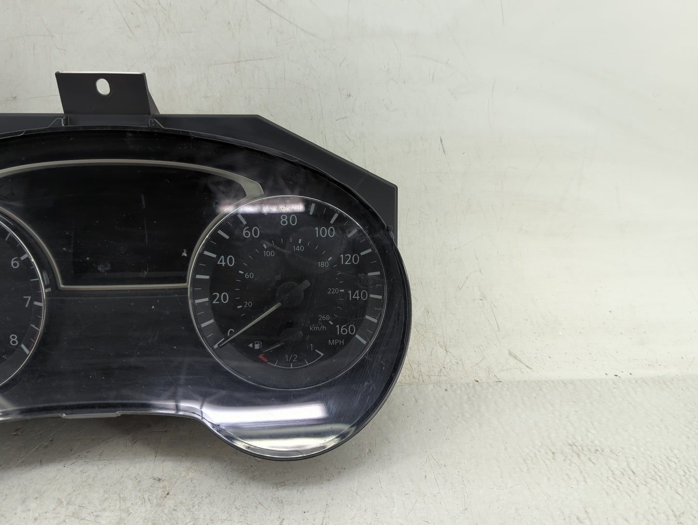 2018-2020 Nissan Pathfinder Instrument Cluster Speedometer Gauges P/N:A2C13467400 Fits Fits 2018 2019 2020 OEM Used Auto Par