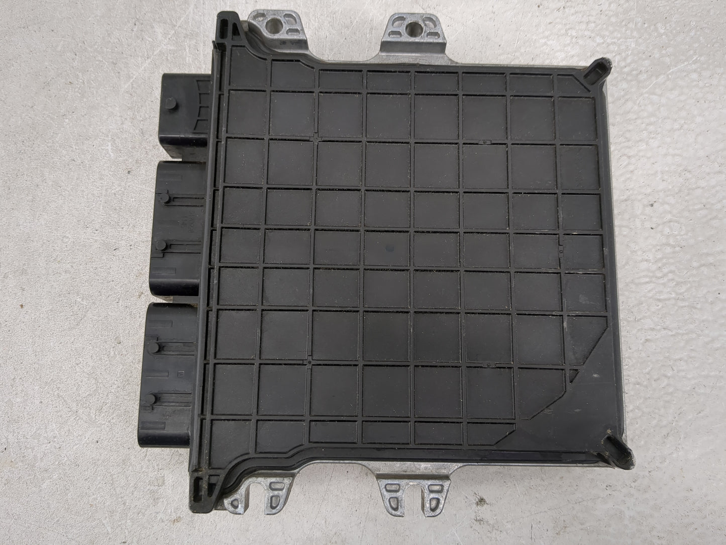 2018-2019 Nissan Pathfinder PCM Engine Control Computer ECU ECM PCU OEM P/N:NEC030-057 Fits Fits 2018 2019 2020 OEM Used Aut