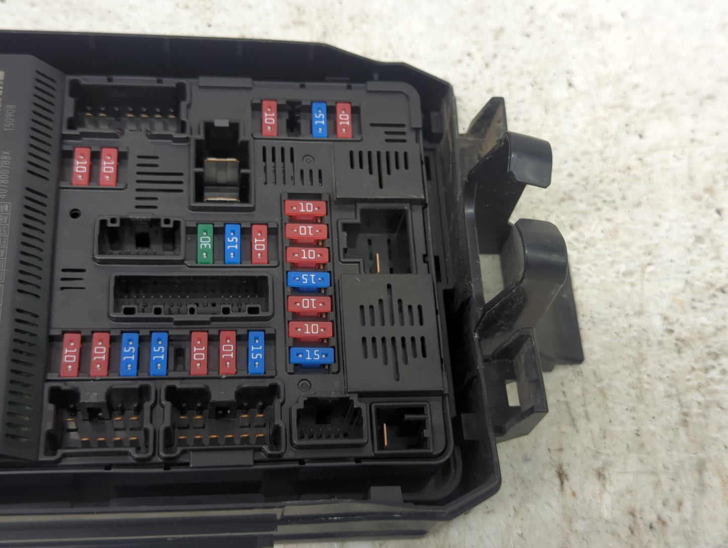 2015-2022 Nissan Pathfinder Fusebox Fuse Box Panel Relay Module P/N:284B7 3JV0D Fits Fits 2015 2016 2017 2018 2019 2020 2022