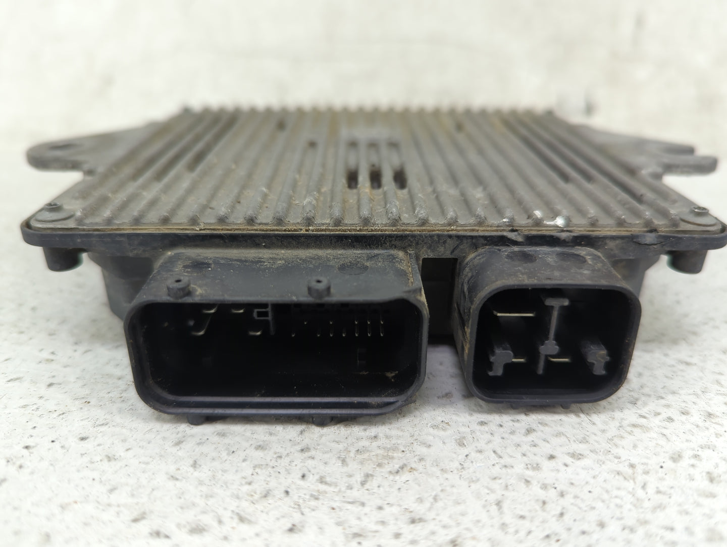 2018 Nissan Pathfinder PCM Engine Control Computer ECU ECM PCU OEM P/N:237F09PJ0A 5WK91406A Fits Fits 2019 2020 OEM Used Aut