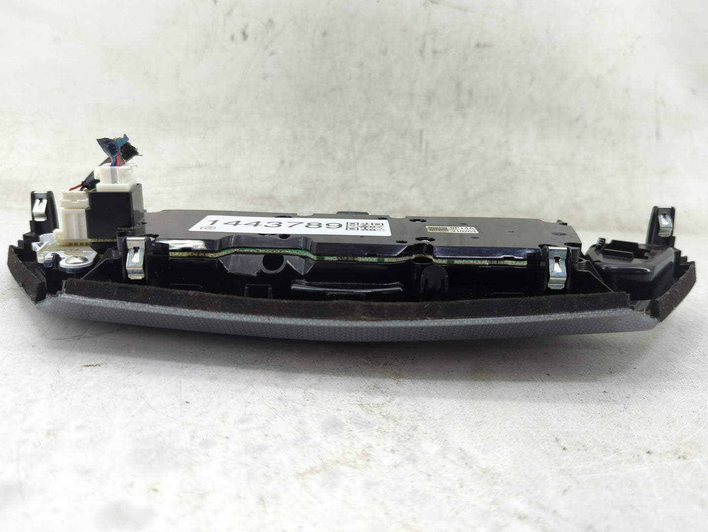 2018-2020 Nissan Pathfinder Radio Control Panel - Oemusedautoparts1.com