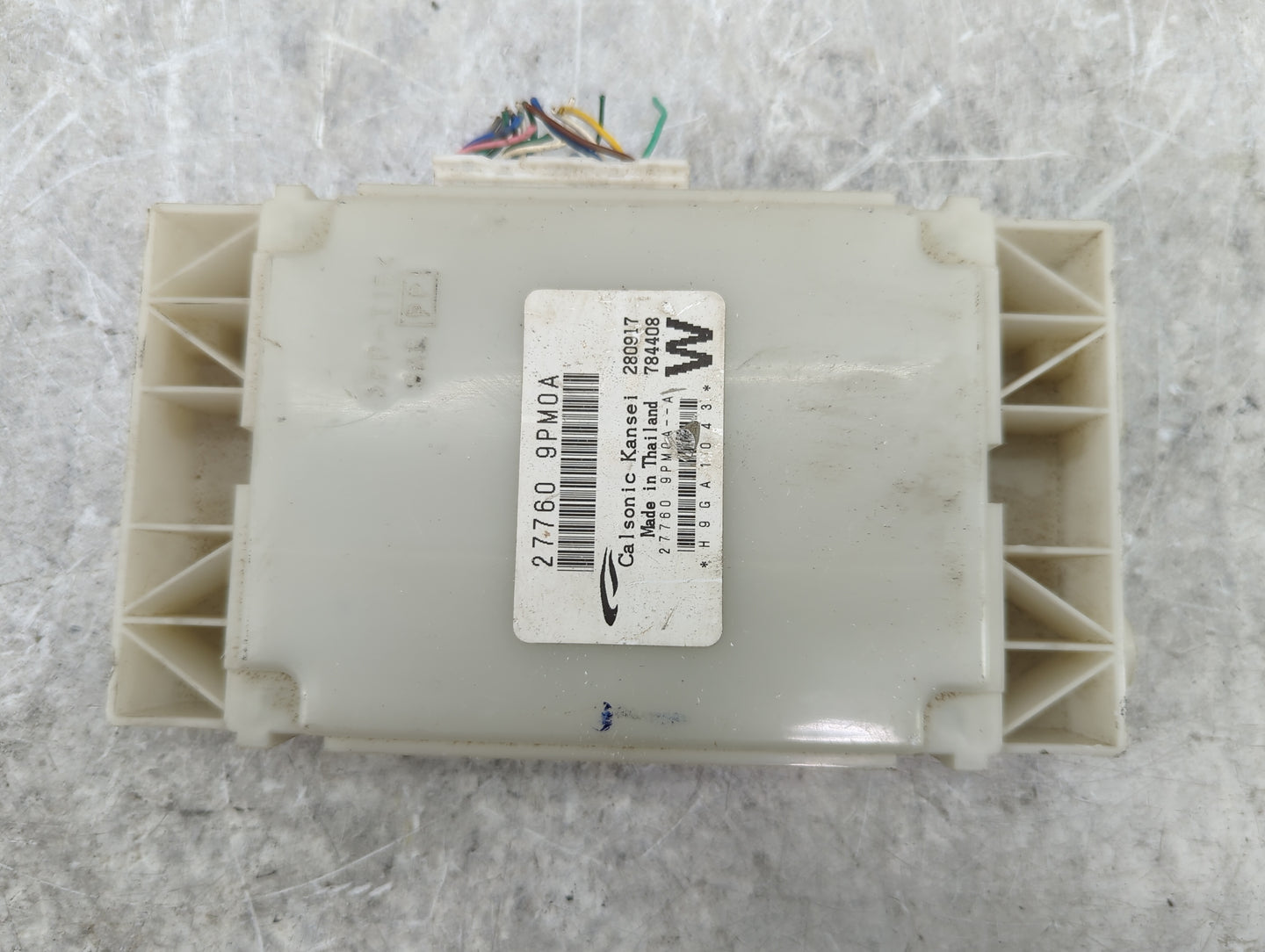 2018-2018 Nissan Pathfinder Temperature Control Module 27760 9pm0a - Oemusedautoparts1.com