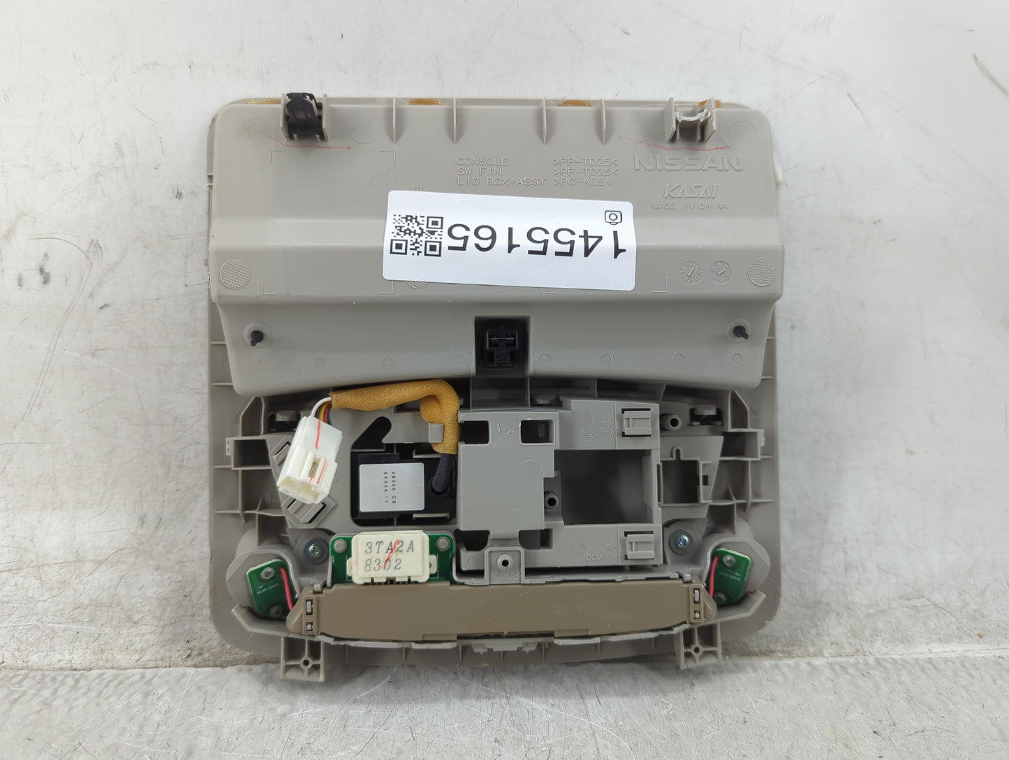 2018 Nissan Pathfinder Overhead Roof Console - Oemusedautoparts1.com