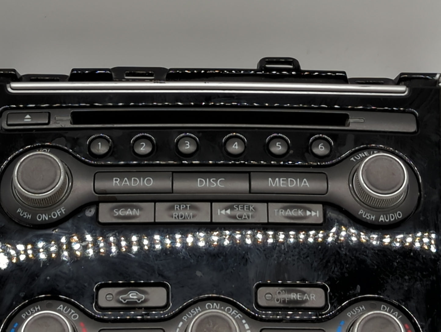 2018 Nissan Pathfinder Radio AM FM Cd Player Receiver Replacement P/N:9PJ0C 210220 Fits OEM Used Auto Parts - Oemusedautopar