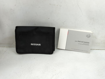 2018 Nissan Pathfinder Owners Manual Book Guide P/N:OM18EA0R52U0 OEM Used Auto Parts - Oemusedautoparts1.com
