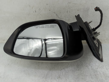 2018-2020 Nissan Pathfinder Passenger Side View Mirror - Right Door Mirror OEM Used - Oemusedautoparts1.com