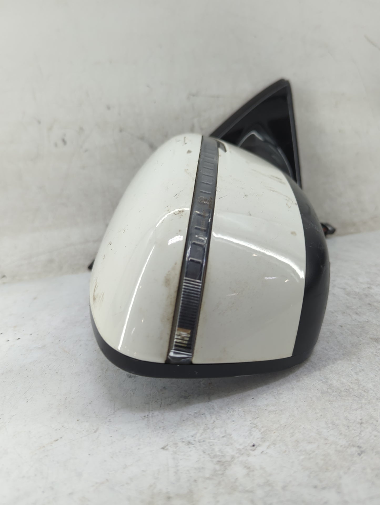 2018-2020 Nissan Pathfinder Passenger Side View Mirror - Right Door Mirror OEM Used - Oemusedautoparts1.com