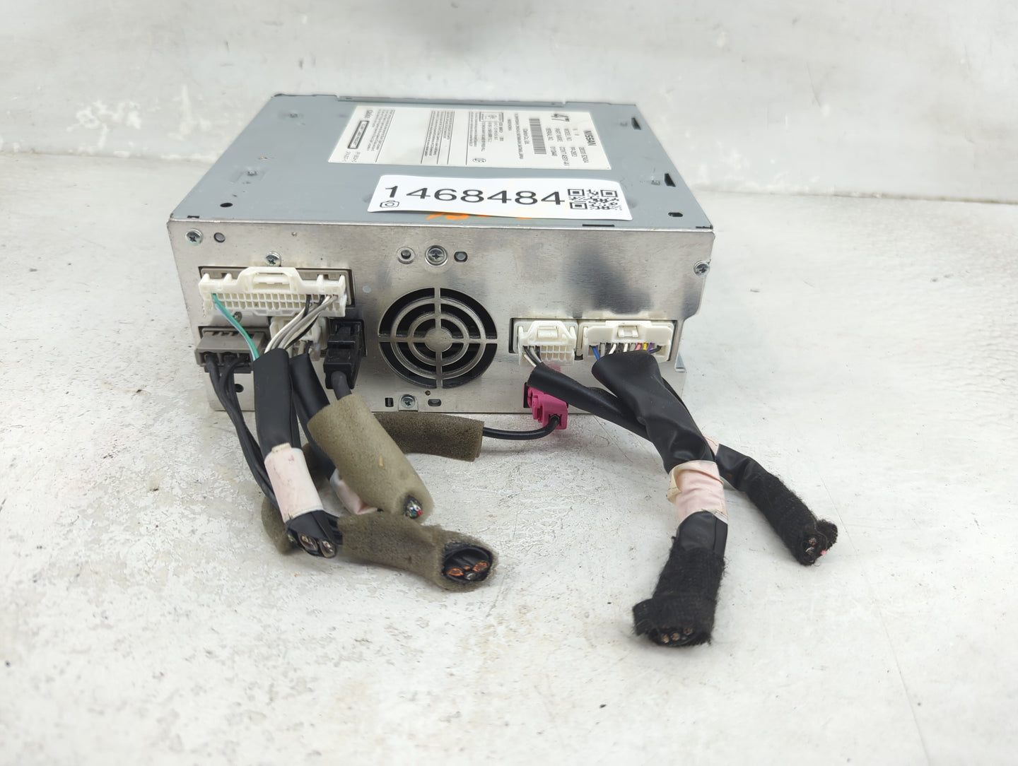 2017-2020 Nissan Pathfinder Radio AM FM Cd Player Receiver Replacement P/N:28330 5ZA0A PP-3553 Fits Fits 2017 2018 2019 2020