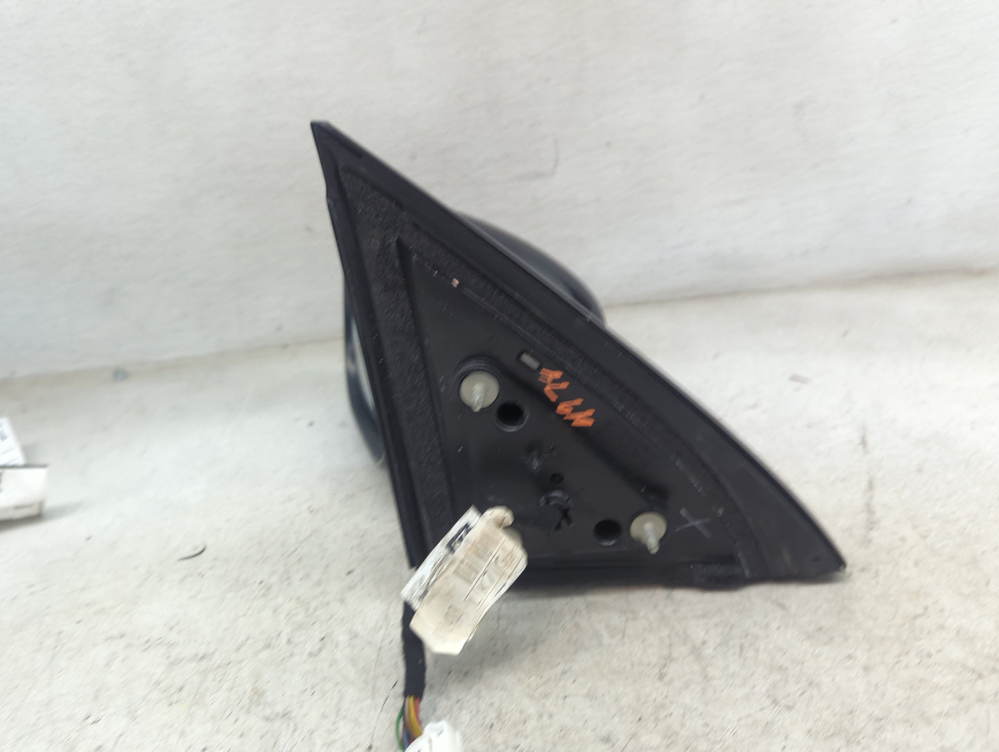 2018-2020 Nissan Pathfinder Driver Side View Mirror - Left Door Mirror OEM Used - Oemusedautoparts1.com