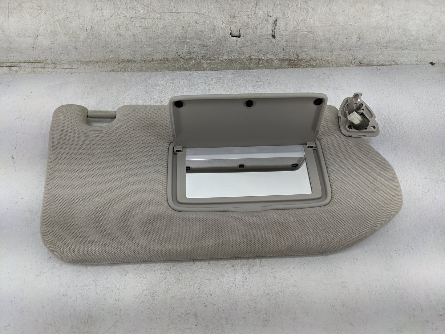 2013-2018 Nissan Pathfinder Sun Visor Shade Replacement Passenger Right Mirror Fits Fits 2013 2014 2015 2016 2017 2018 2019 