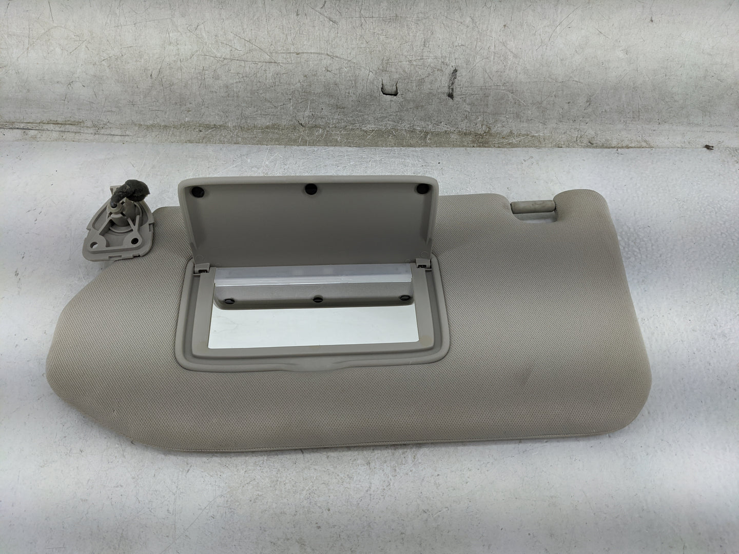 2013-2018 Nissan Pathfinder Sun Visor Shade Replacement Driver Left Mirror Fits Fits 2013 2014 2015 2016 2017 2018 2019 OEM 
