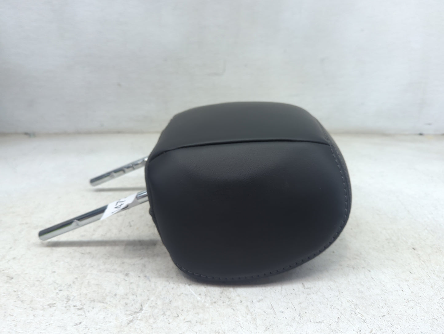2018 Nissan Pathfinder Headrest Head Rest Front Driver Passenger Seat Fits OEM Used Auto Parts - Oemusedautoparts1.com