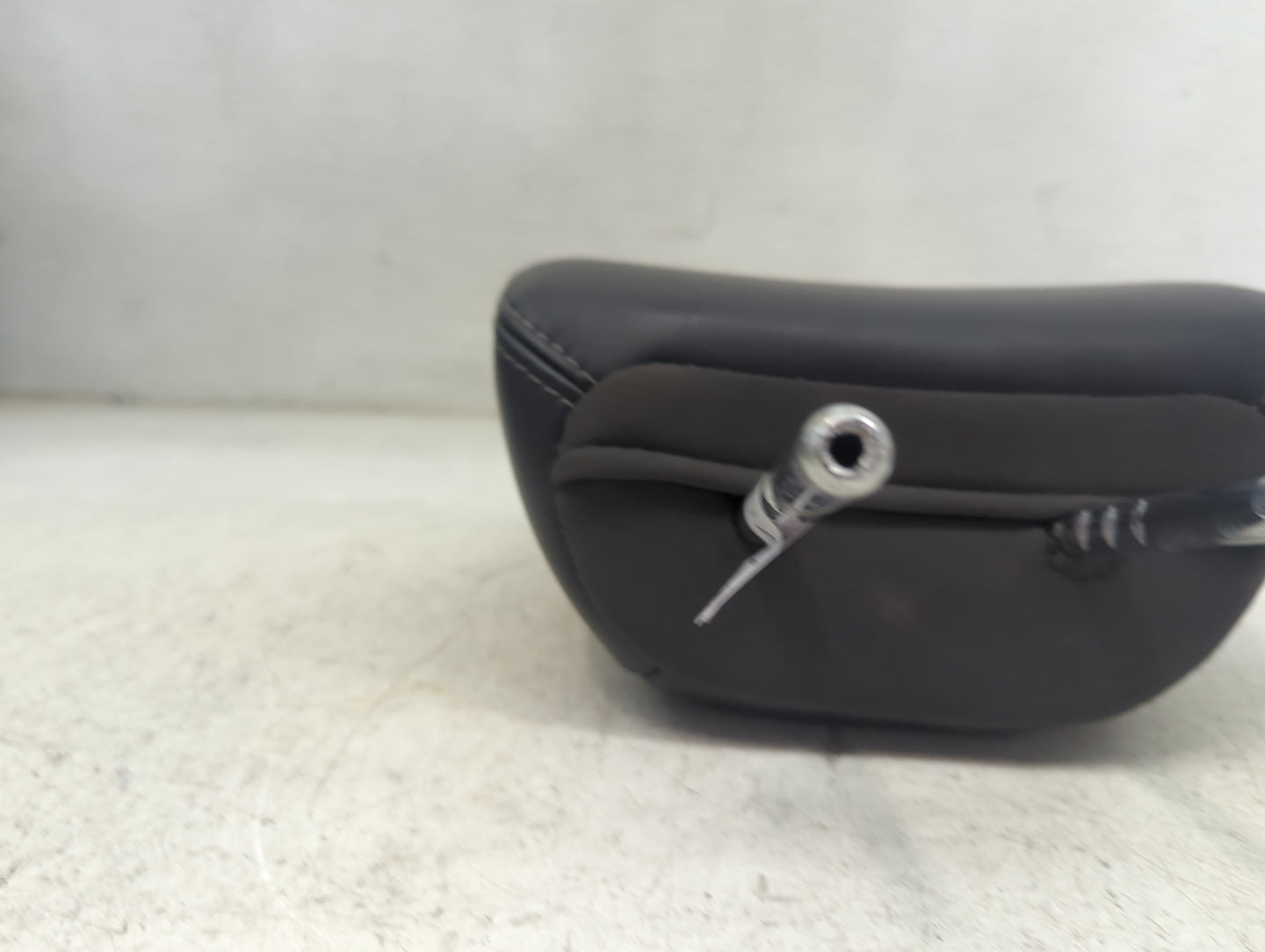 2018 Nissan Pathfinder Headrest Head Rest Rear Seat Fits OEM Used Auto Parts - Oemusedautoparts1.com
