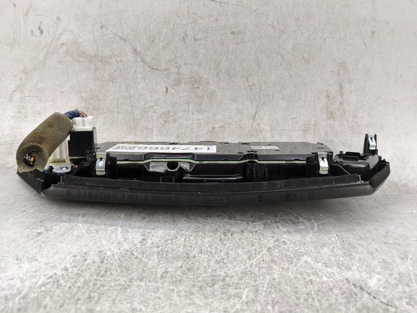 2018 Nissan Pathfinder Radio Control Panel 1474666 - Oemusedautoparts1.com