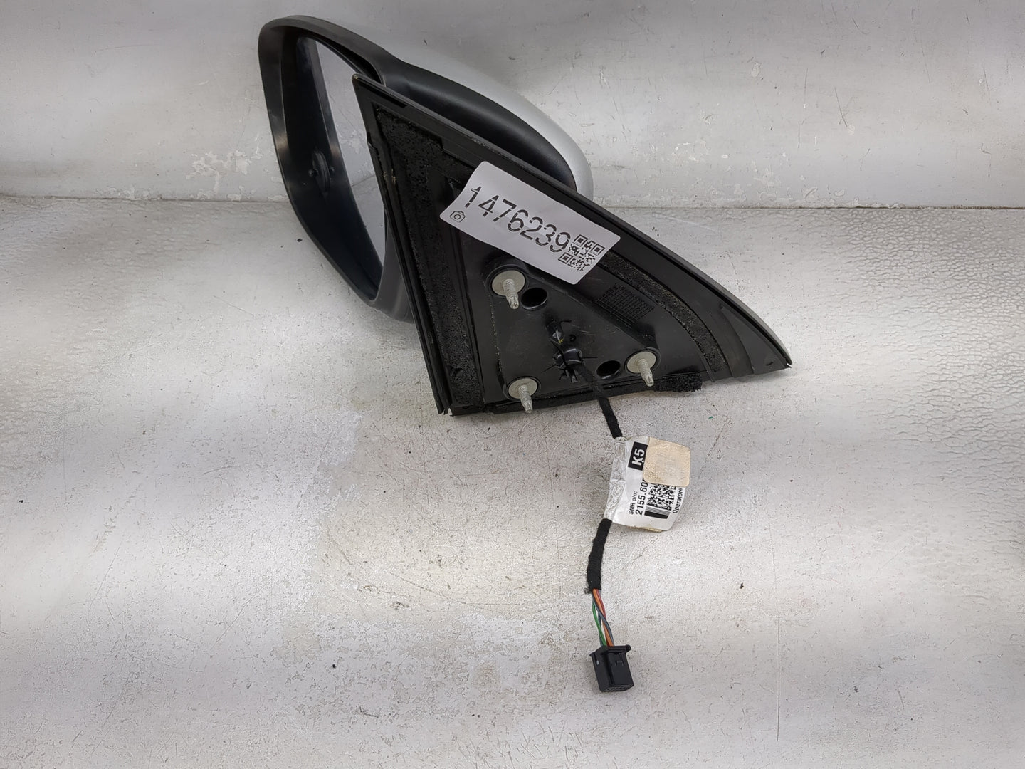 2018-2020 Nissan Pathfinder Driver Side View Mirror - Left Door Mirror OEM Used - Oemusedautoparts1.com