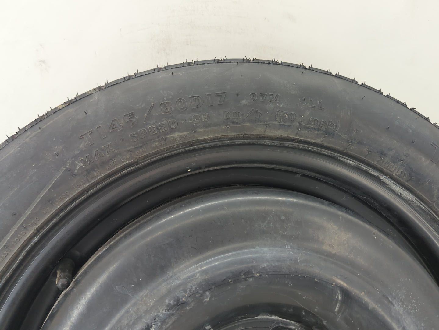 2018 Nissan Pathfinder Spare Donut Tire Wheel Rim Oem - Oemusedautoparts1.com