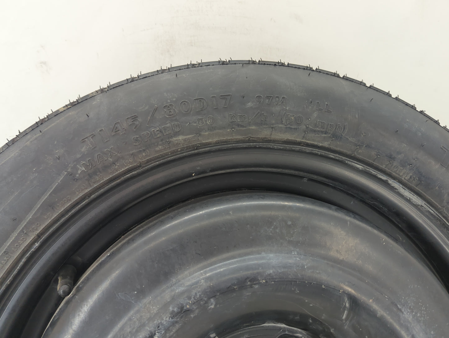 2018 Nissan Pathfinder Spare Donut Tire Wheel Rim Oem - Oemusedautoparts1.com