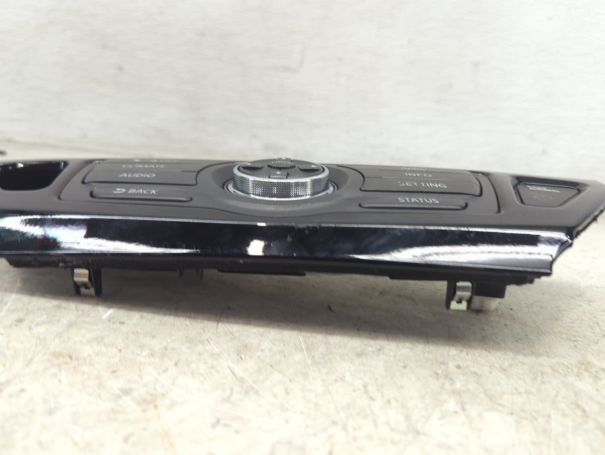 2018 Nissan Pathfinder Climate Control Module Temperature AC/Heater Replacement Fits OEM Used Auto Parts - Oemusedautoparts1