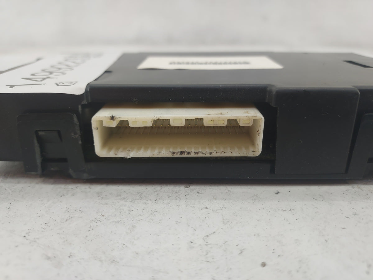 2017-2020 Nissan Pathfinder Radio AM FM Cd Player Receiver Replacement P/N:277609PM0A Fits Fits 2017 2018 2019 2020 OEM Used