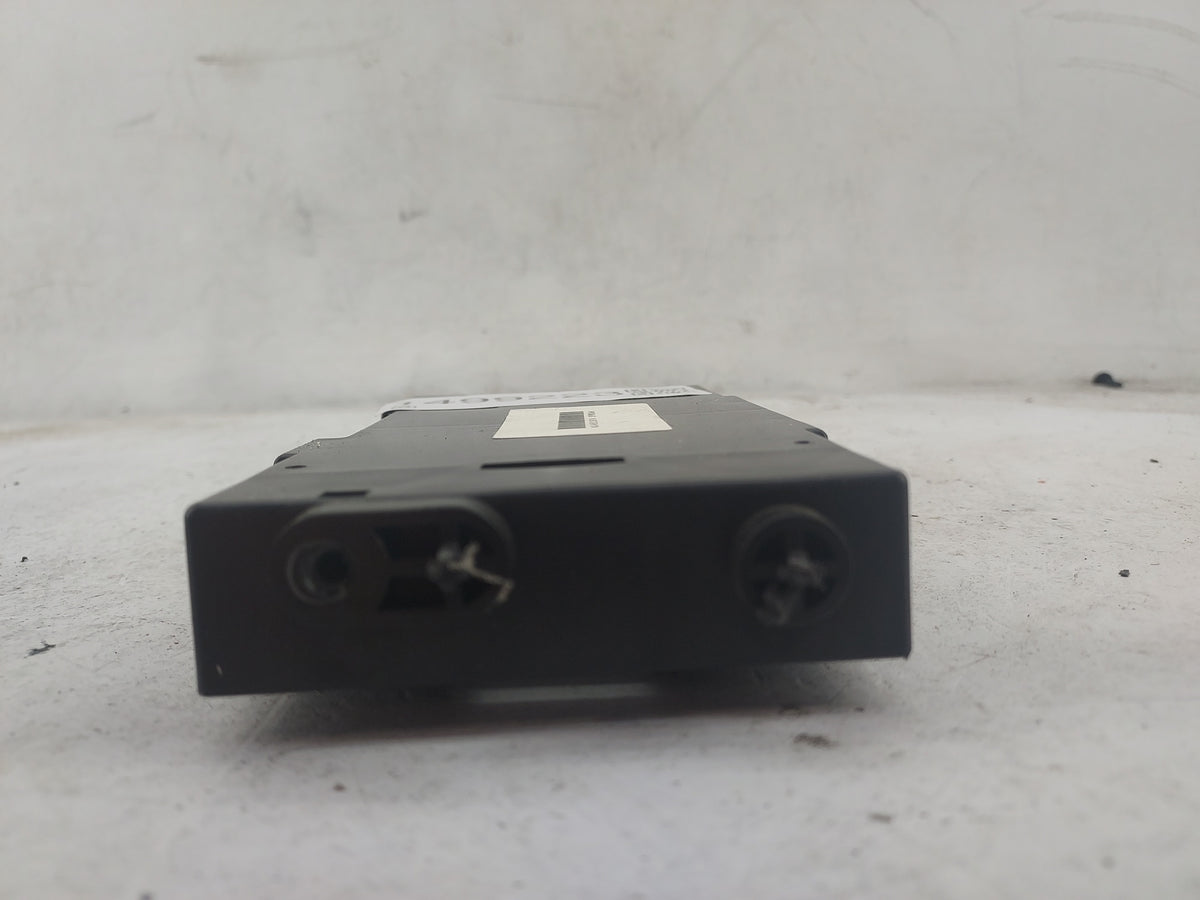 2017-2020 Nissan Pathfinder Radio AM FM Cd Player Receiver Replacement P/N:277609PM0A Fits Fits 2017 2018 2019 2020 OEM Used