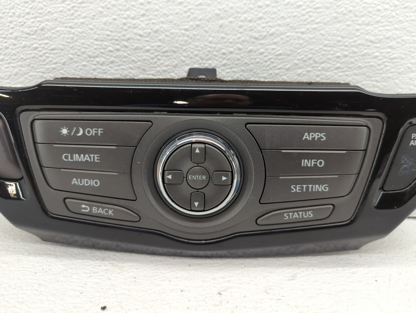 2017-2020 Nissan Pathfinder Radio Control Panel - Oemusedautoparts1.com