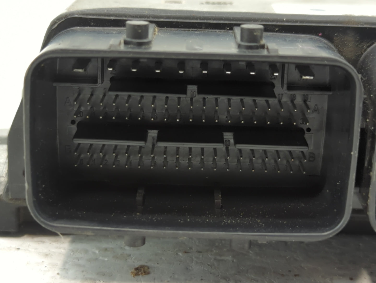 2018-2019 Nissan Pathfinder PCM Engine Control Computer ECU ECM PCU OEM P/N:NEC037-003 NEC046-059 Fits Fits 2018 2019 2020 O