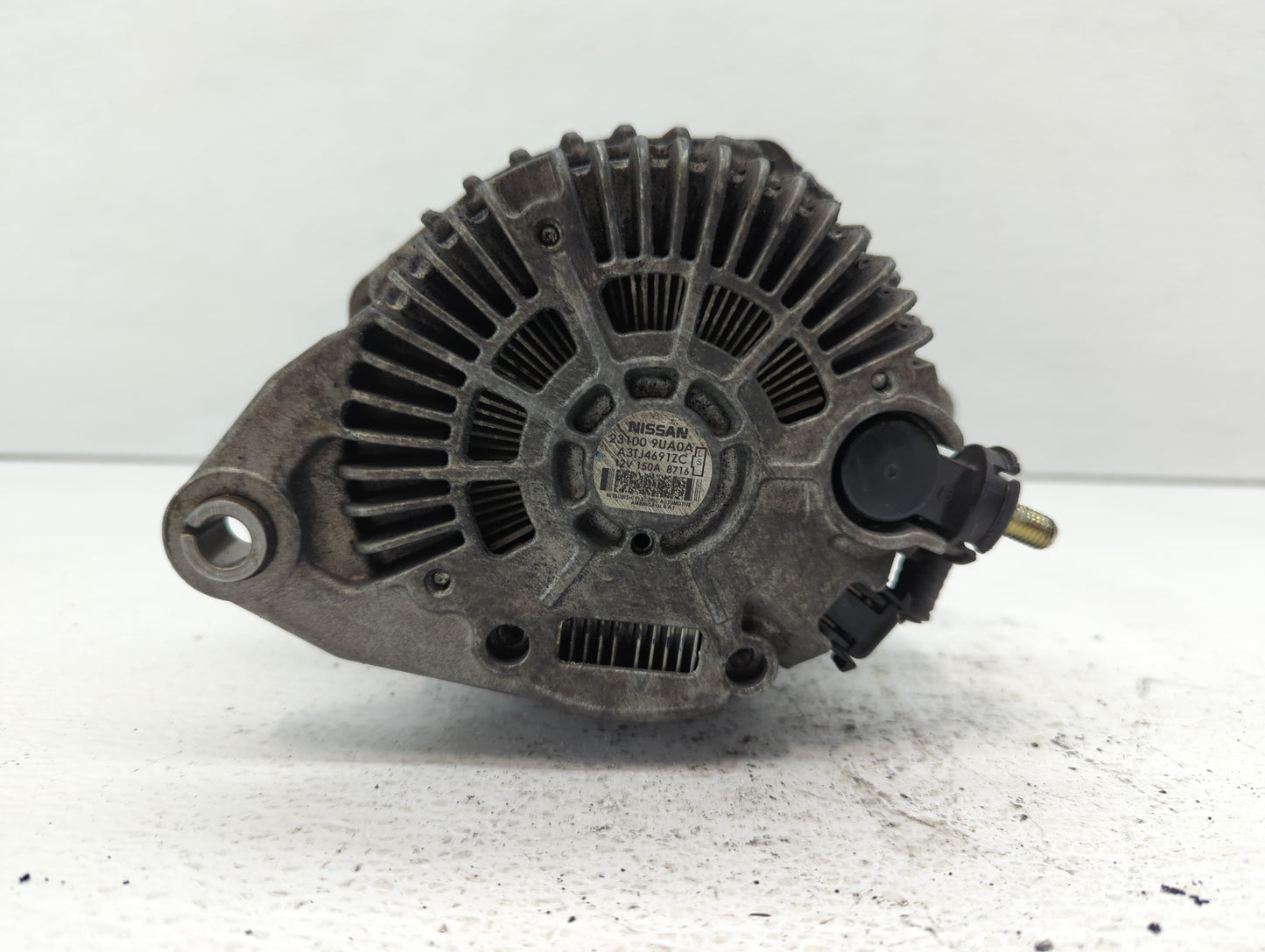 2017-2020 Nissan Pathfinder Alternator Replacement Generator Charging Assembly Engine OEM P/N:23100 9UA0A Fits OEM Used Auto