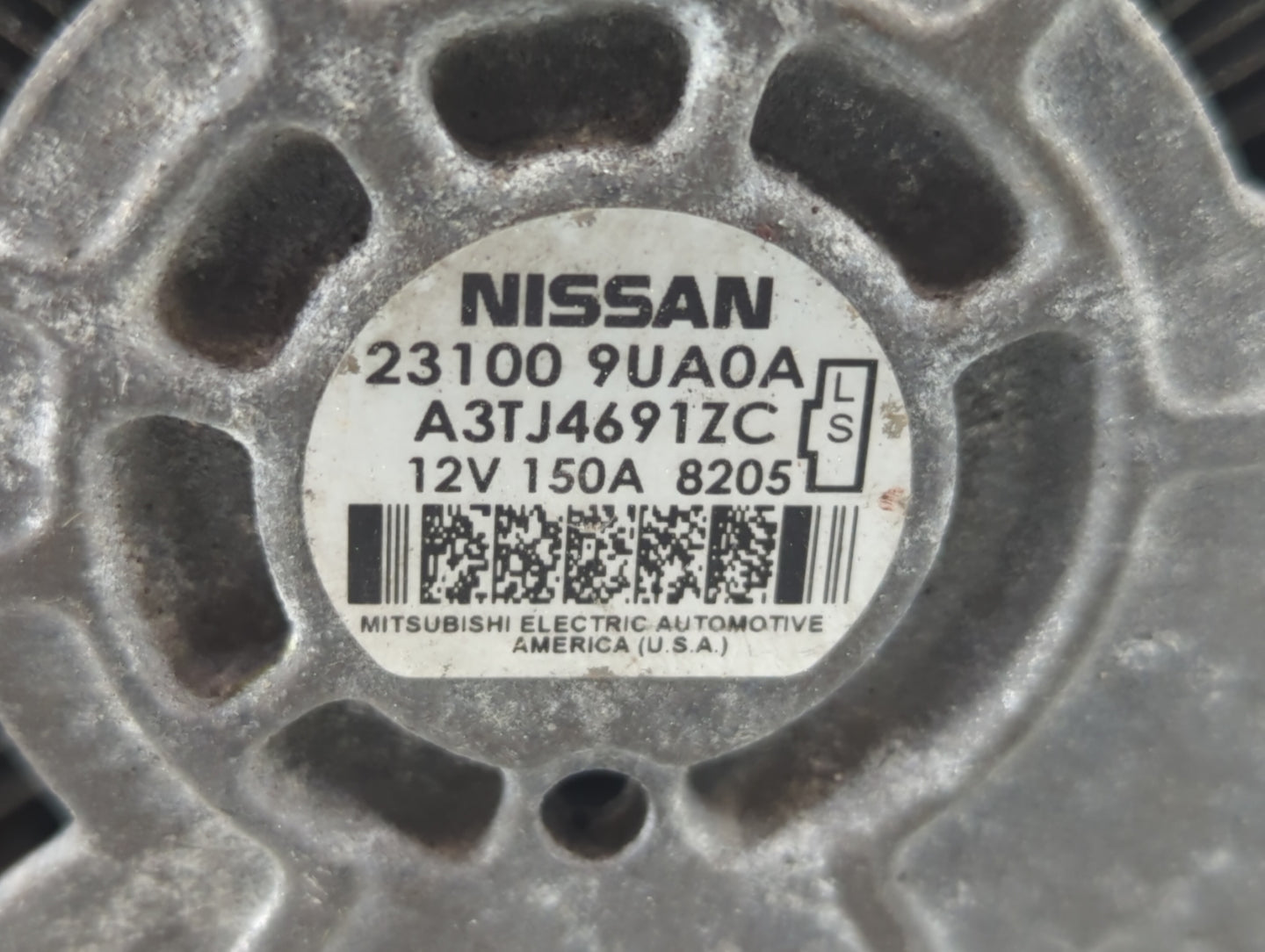 2017-2020 Nissan Pathfinder Alternator Replacement Generator Charging Assembly Engine OEM P/N:23100 9UA0A Fits OEM Used Auto