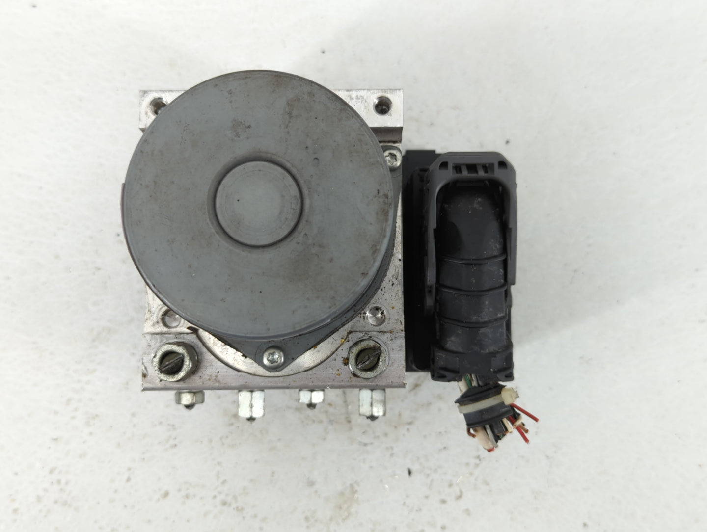 2018-2020 Nissan Pathfinder ABS Pump Control Module Replacement P/N:116030-51100 Fits Fits 2018 2019 2020 OEM Used Auto Part