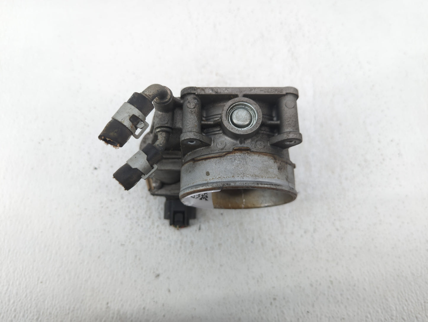 2017-2020 Nissan Pathfinder Throttle Body Fits Fits 2016 2017 2018 2019 2020 OEM Used Auto Parts - Oemusedautoparts1.com