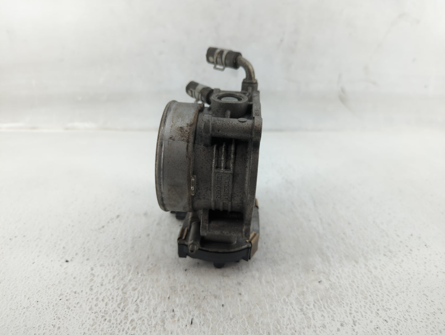 2017-2020 Nissan Pathfinder Throttle Body Fits Fits 2016 2017 2018 2019 2020 OEM Used Auto Parts - Oemusedautoparts1.com
