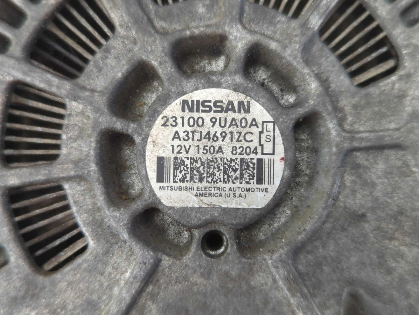 2017-2020 Nissan Pathfinder Alternator Replacement Generator Charging Assembly Engine OEM P/N:23100 9UA0A Fits OEM Used Auto