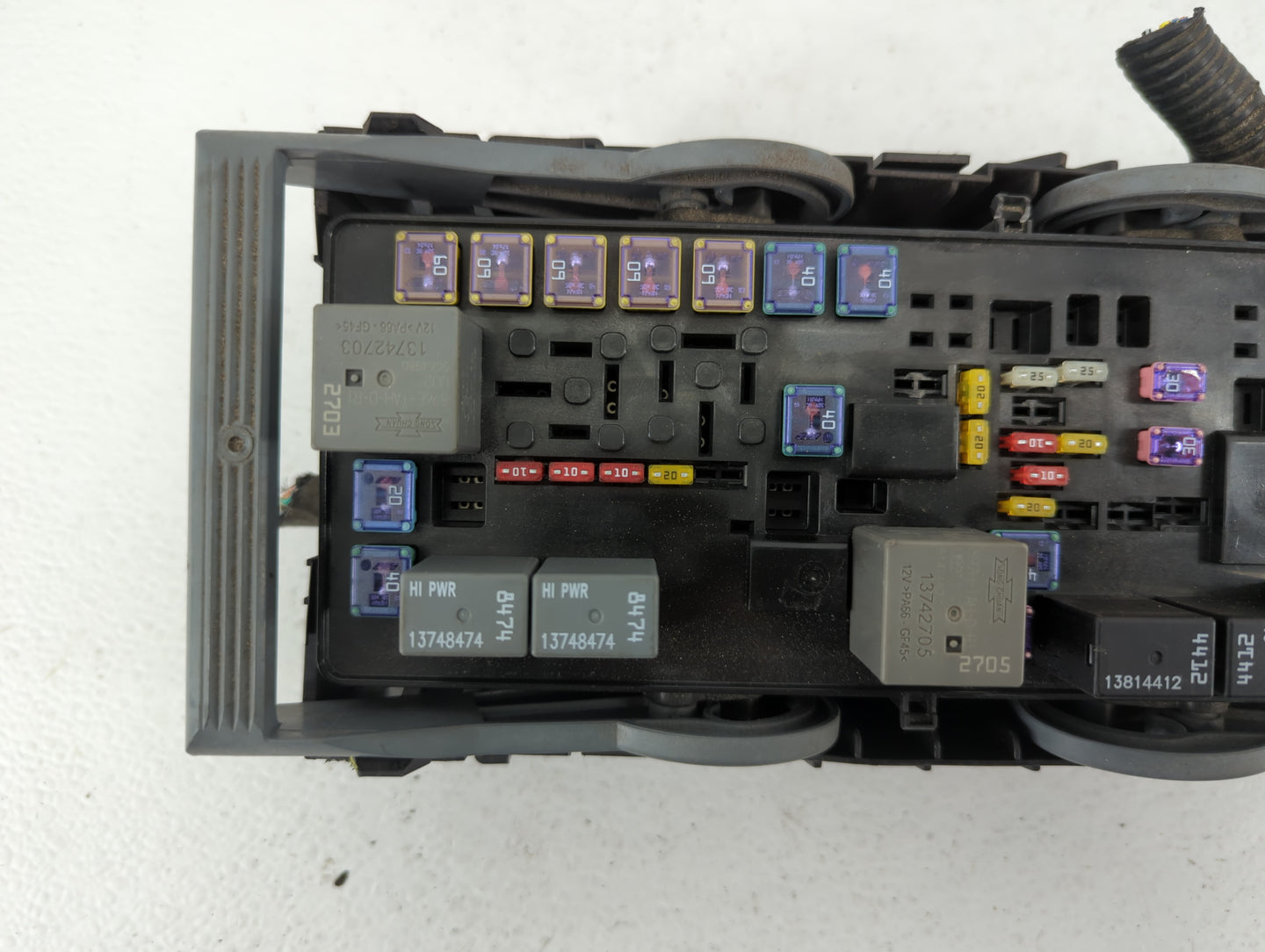 2015-2022 Nissan Pathfinder Fusebox Fuse Box Panel Relay Module P/N:68143314AE Fits Fits 2015 2016 2017 2018 2019 2020 2022 