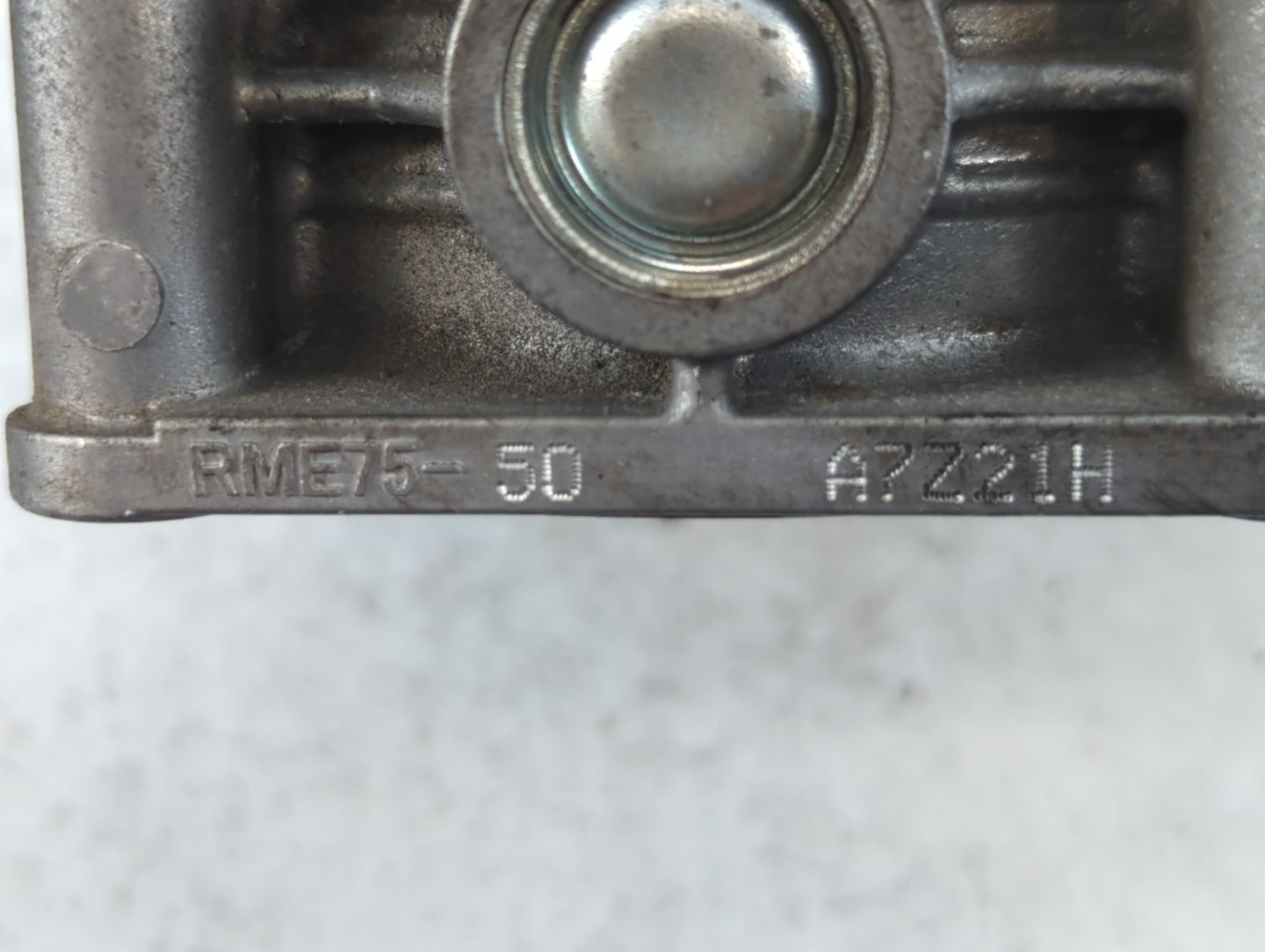 2017-2020 Nissan Pathfinder Throttle Body P/N:A7Z21H RME75-50 Fits Fits 2016 2017 2018 2019 2020 OEM Used Auto Parts - Oemus
