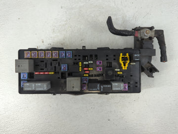 2015-2022 Nissan Pathfinder Fusebox Fuse Box Panel Relay Module P/N:68143314AE Fits Fits 2015 2016 2017 2018 2019 2020 2022 