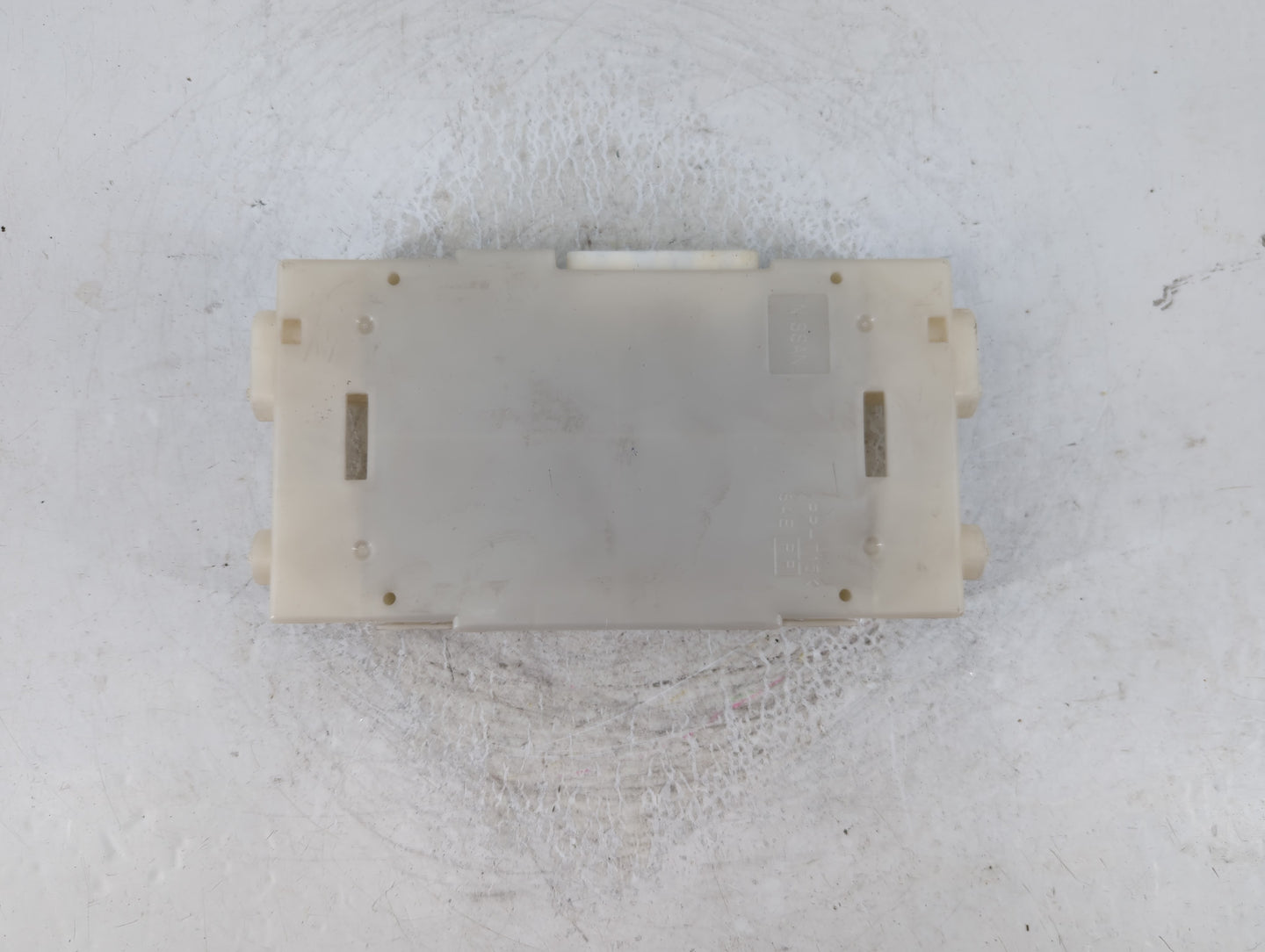 2018-2018 Nissan Pathfinder Temperature Control Module 27760 9pj6a - Oemusedautoparts1.com