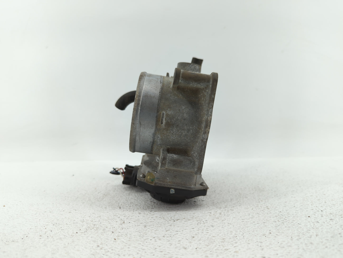 2018 Nissan Pulsar Throttle Body P/N:16119 7S001 C 16119 7S001 F, 16119 7S001 B Fits Fits 2012 2013 2014 2015 2016 2017 2019