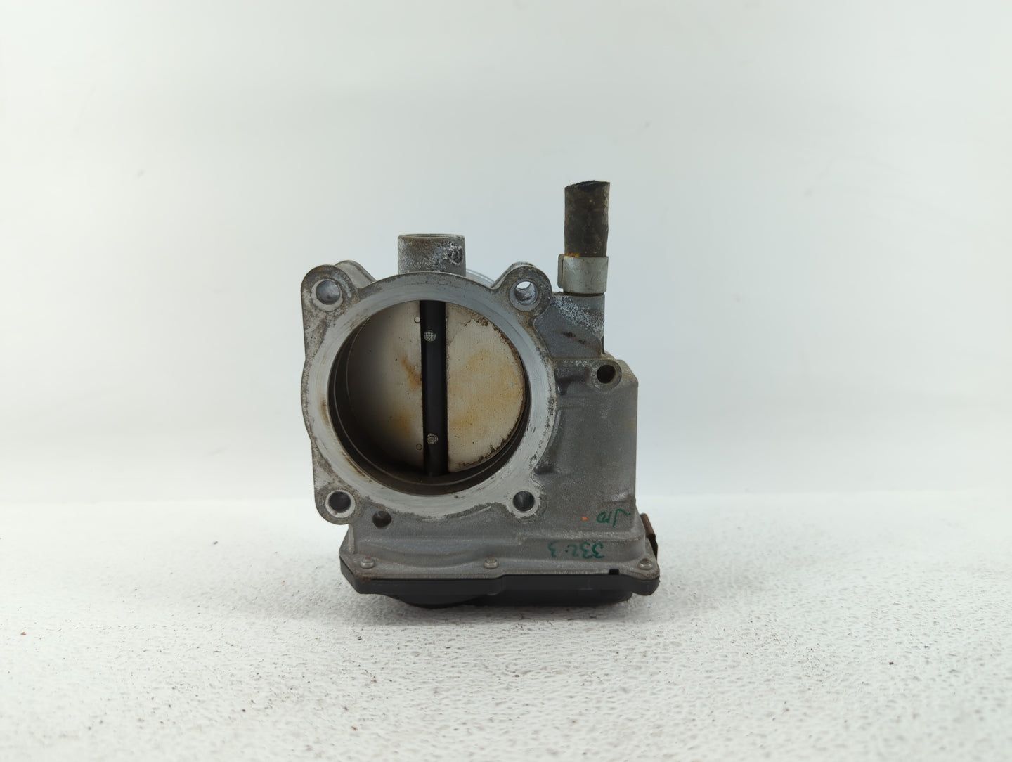 2018 Nissan Pulsar Throttle Body P/N:16119 7S001 C 16119 7S001 F, 16119 7S001 B Fits Fits 2012 2013 2014 2015 2016 2017 2019